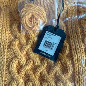 Filson Wool Fisherman’s Sweater (Yellow Large)